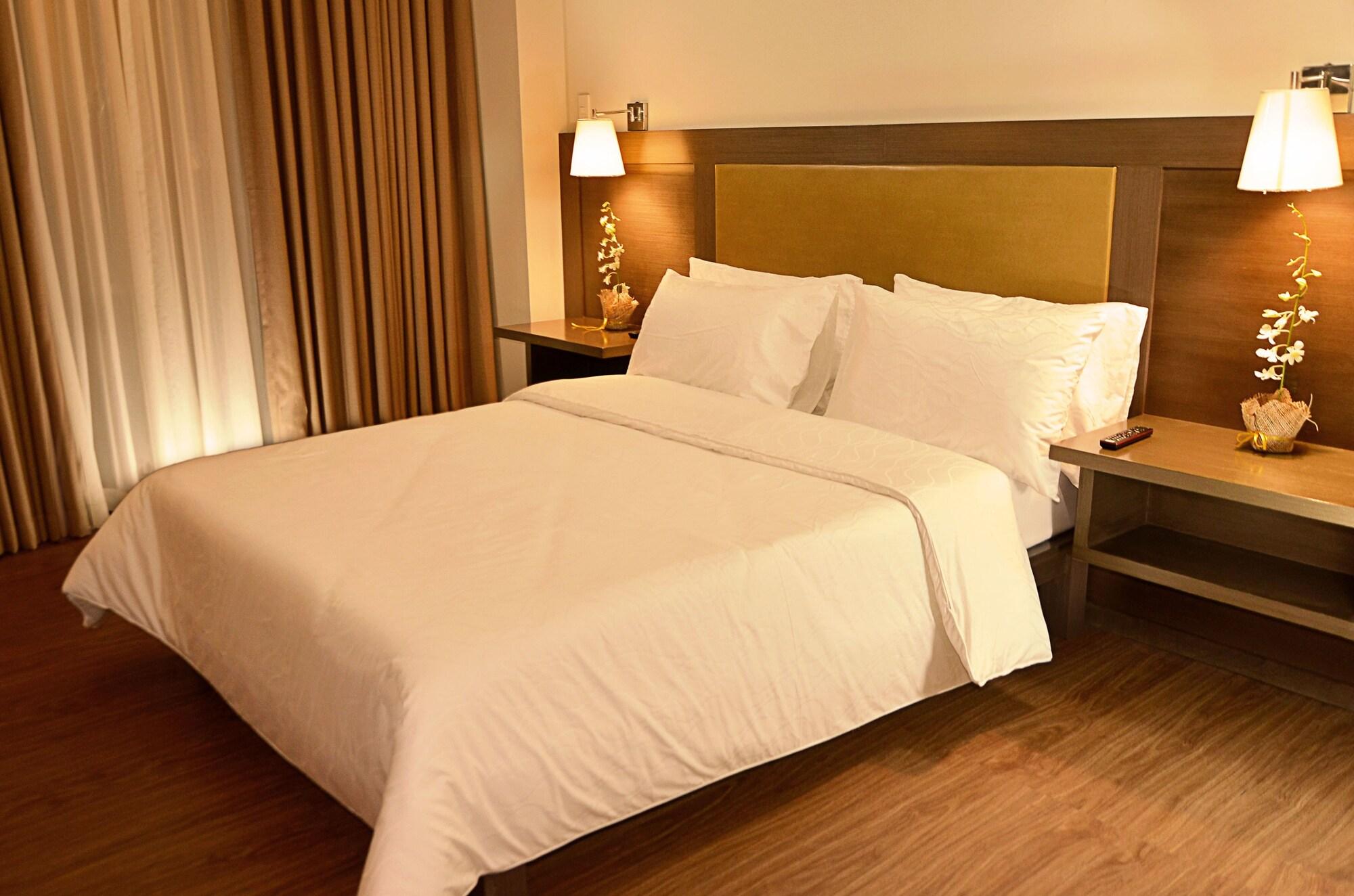 Rivermount Hotel And Resort Sarrat Luaran gambar