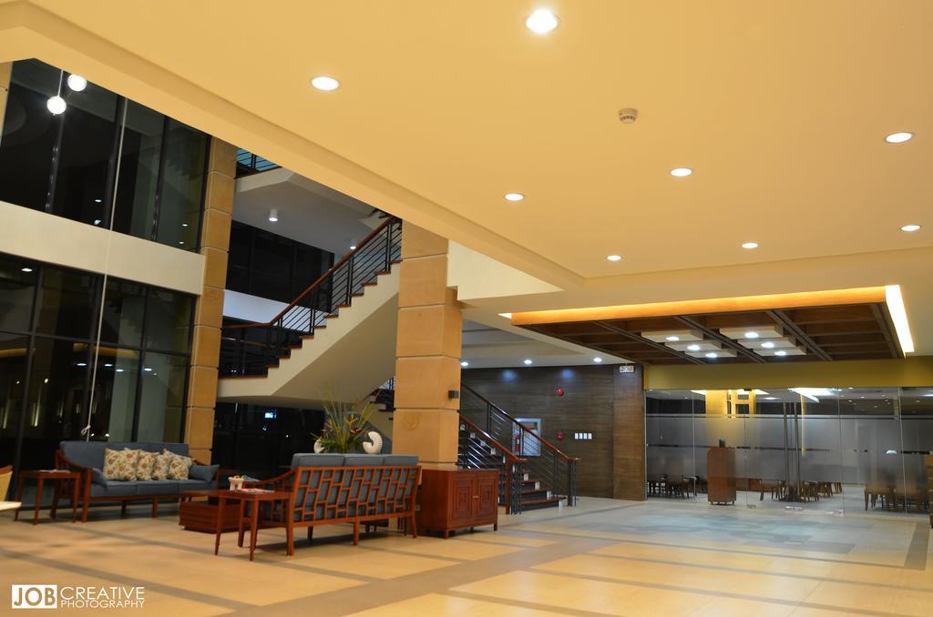 Rivermount Hotel And Resort Sarrat Luaran gambar
