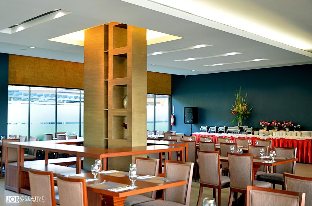 Rivermount Hotel And Resort Sarrat Luaran gambar