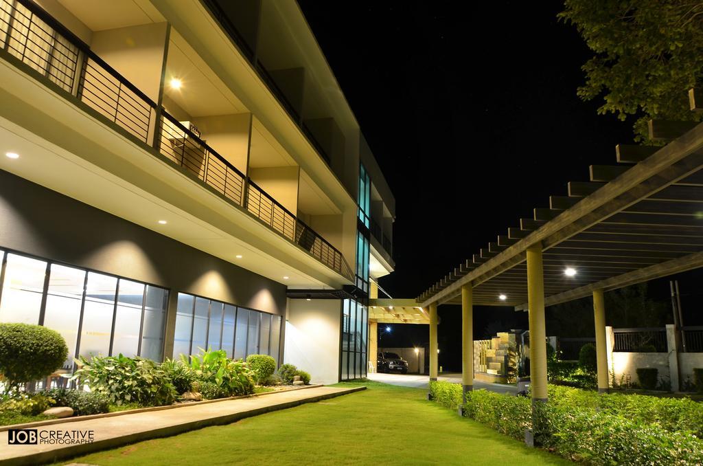 Rivermount Hotel And Resort Sarrat Luaran gambar